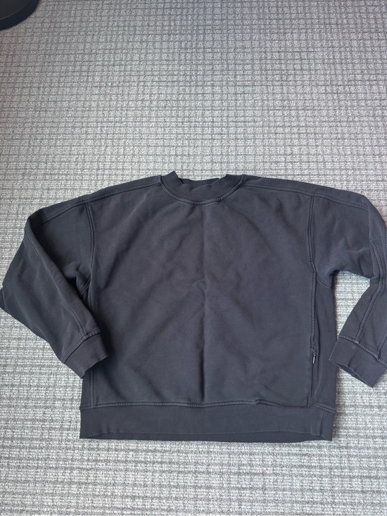 lululemon athletica Tops - Lululemon Black Crewneck Sweatshirt